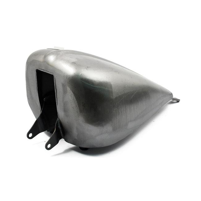 Amen Style Ribbed Gas Tank 8.9L Softail 00-05