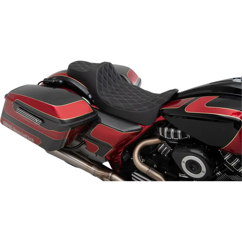 Drag Specialties Predator III Extended Reach Seat for Harley 08-25 Touring (excl. 23-25 CVO; 24-25 Road Glide / Street Glide) / Diamond Black / Silver  - Customhoj