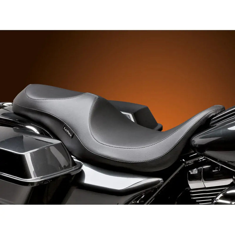Le Pera Villain Seat for Harley 08-25 Touring (excl. 23-25 CVO; 24-25 Road Glide / Street Glide) / Black  - Customhoj