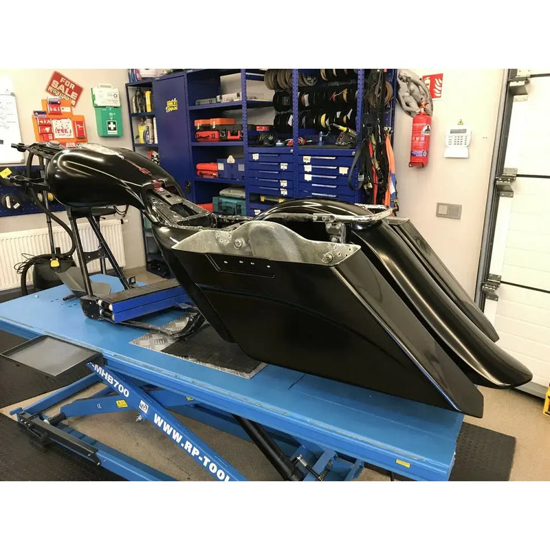 Killer Custom Kit borse laterali allungate e parafanghi per Harley